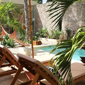 Bed & Breakfast Nuik Casa Tropical, Merida