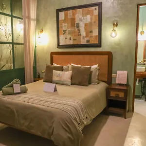 Bed & Breakfast Kuka Y Letras, Merida
